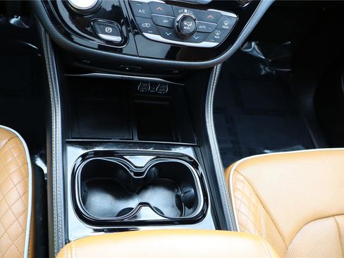 Used 2021 Chrysler Pacifica Pinnacle image 22