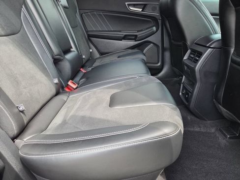 Used 2021 Ford Edge ST w/ Equipment Group 401A AWD/4WD image 34