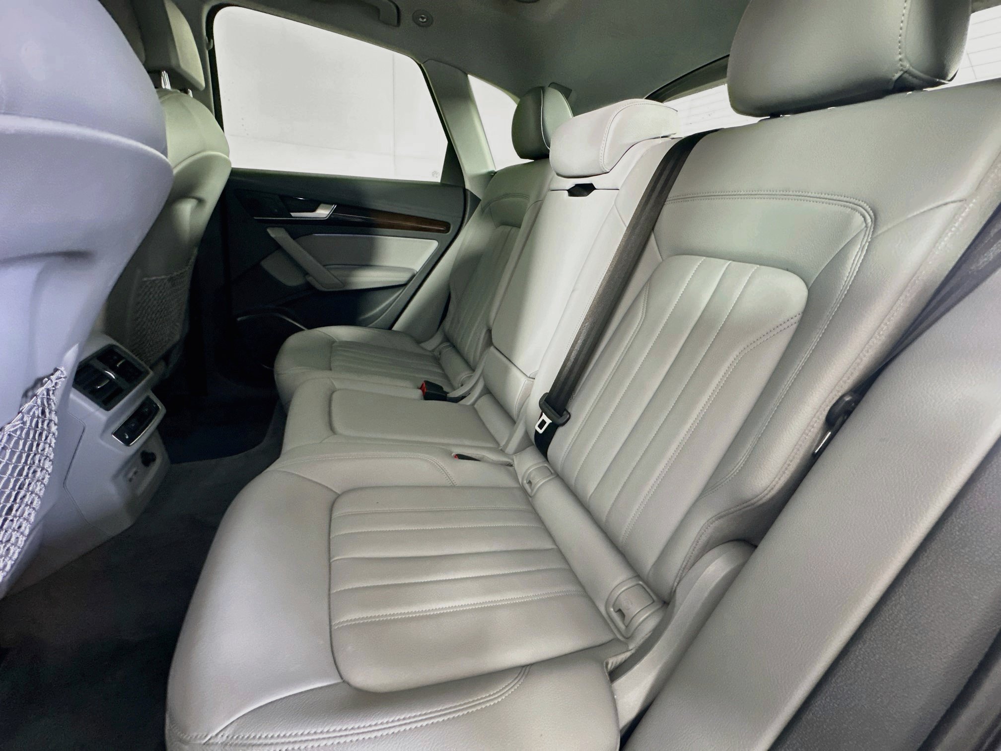Used 2020 Audi Q5 2.0T Premium Plus w/ Premium Plus Package AWD/4WD image 29
