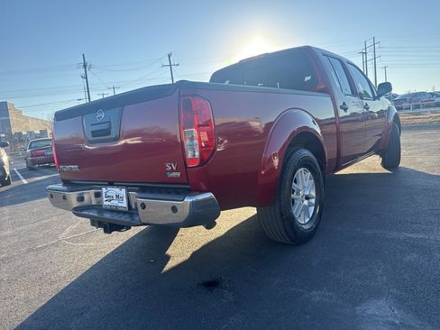 Used 2019 Nissan Frontier SV image 4