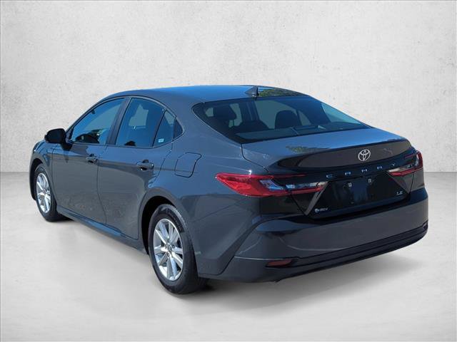 Used 2025 Toyota Camry LE FWD image 5