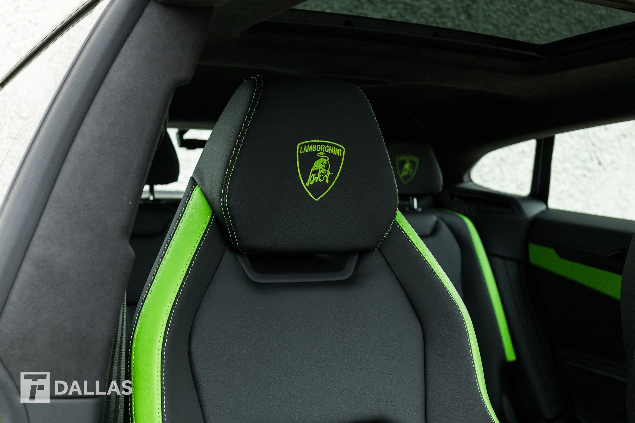Used 2025 Lamborghini Urus S AWD/4WD image 41