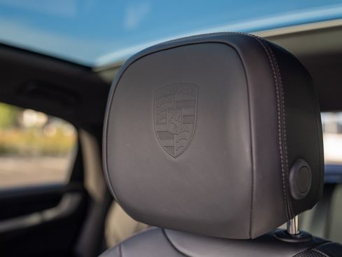 Certified 2026 Porsche Cayenne Coupe AWD/4WD image 13