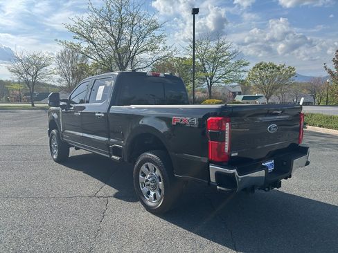 Used 2024 Ford F250 Lariat w/ Lariat Ultimate Package image 7