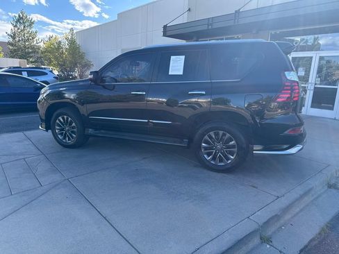 Used 2019 Lexus GX 460 Premium AWD/4WD image 9