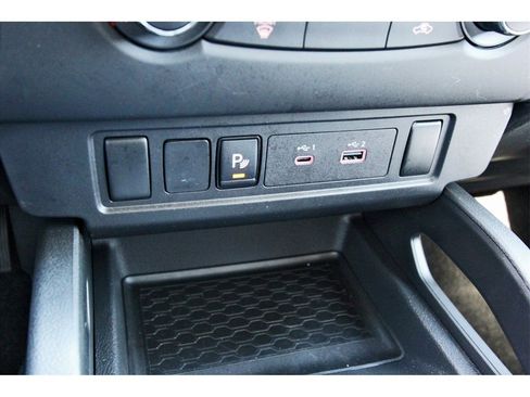 Certified 2024 Nissan Frontier S w/ Technology Package image 23