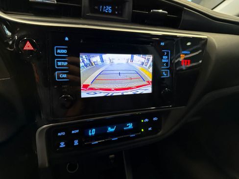 Used 2019 Toyota Corolla SE w/ Carpet Mat Package (TMS) FWD image 22