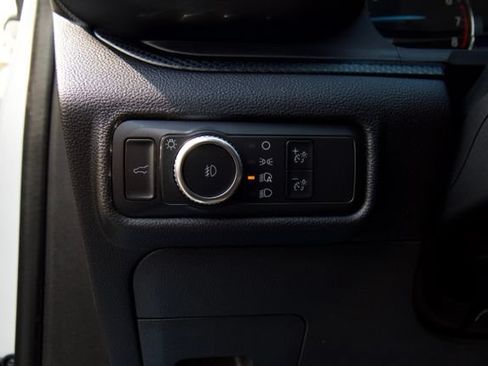 Certified 2022 Ford Explorer ST-Line AWD/4WD image 18