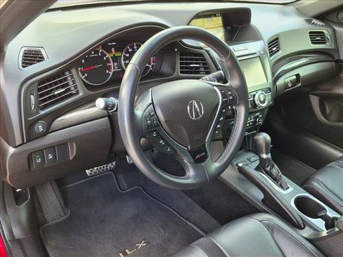 Used 2019 Acura ILX FWD image 10