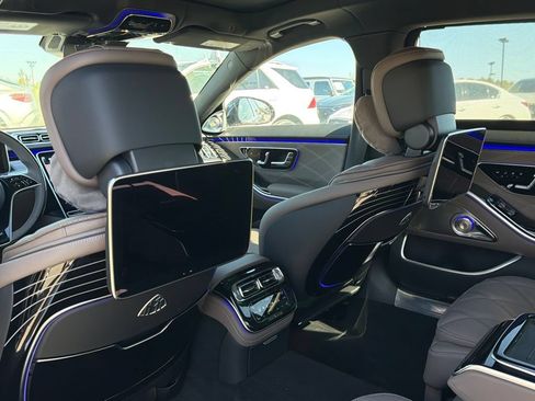 New 2026 Mercedes-Benz Maybach S 580 4MATIC image 31