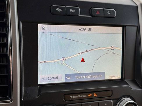 Used 2019 Ford F150 Lariat w/ Equipment Group 502A Luxury image 33