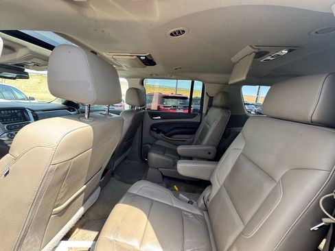 Used 2017 Chevrolet Suburban Premier image 2