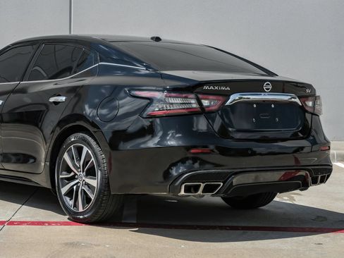 Used 2020 Nissan Maxima 3.5 SV w/ Floor Mat Group FWD image 8