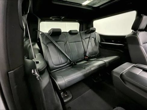 Used 2024 Jeep Grand Wagoneer Series II Obsidian w/ Quick Order Packagew 28T AWD/4WD image 33