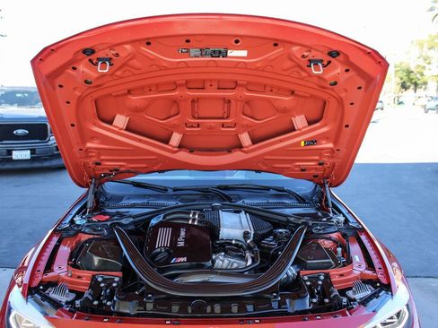 Used 2018 BMW M4 Convertible image 44