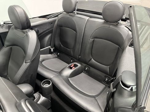 Used 2016 MINI Cooper S image 16