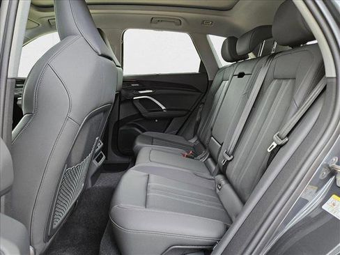 New 2025 Audi Q5 Premium Plus w/ Premium Plus image 14