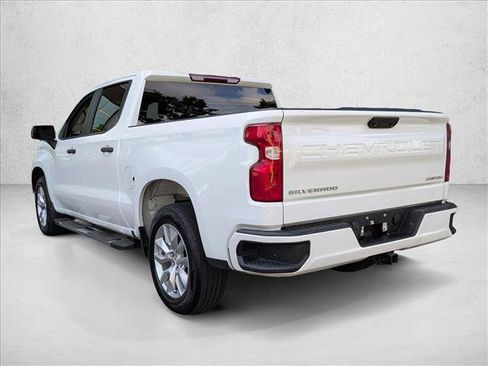 Used 2022 Chevrolet Silverado 1500 Custom image 8
