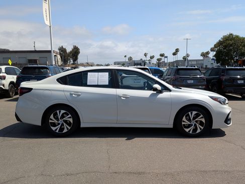 Used 2024 Subaru Legacy Premium AWD/4WD image 5