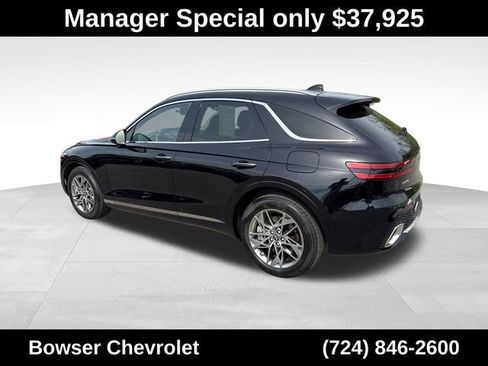 Used 2025 Genesis GV70 2.5T AWD/4WD image 3
