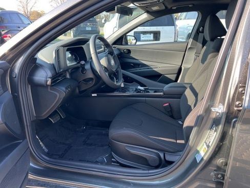 New 2026 Hyundai Elantra SEL Sport Premium image 11