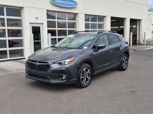 Used 2025 Subaru Crosstrek 2.5i Premium AWD/4WD image 11