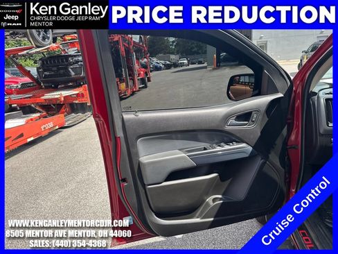 Used 2018 Chevrolet Colorado Z71 AWD/4WD image 10