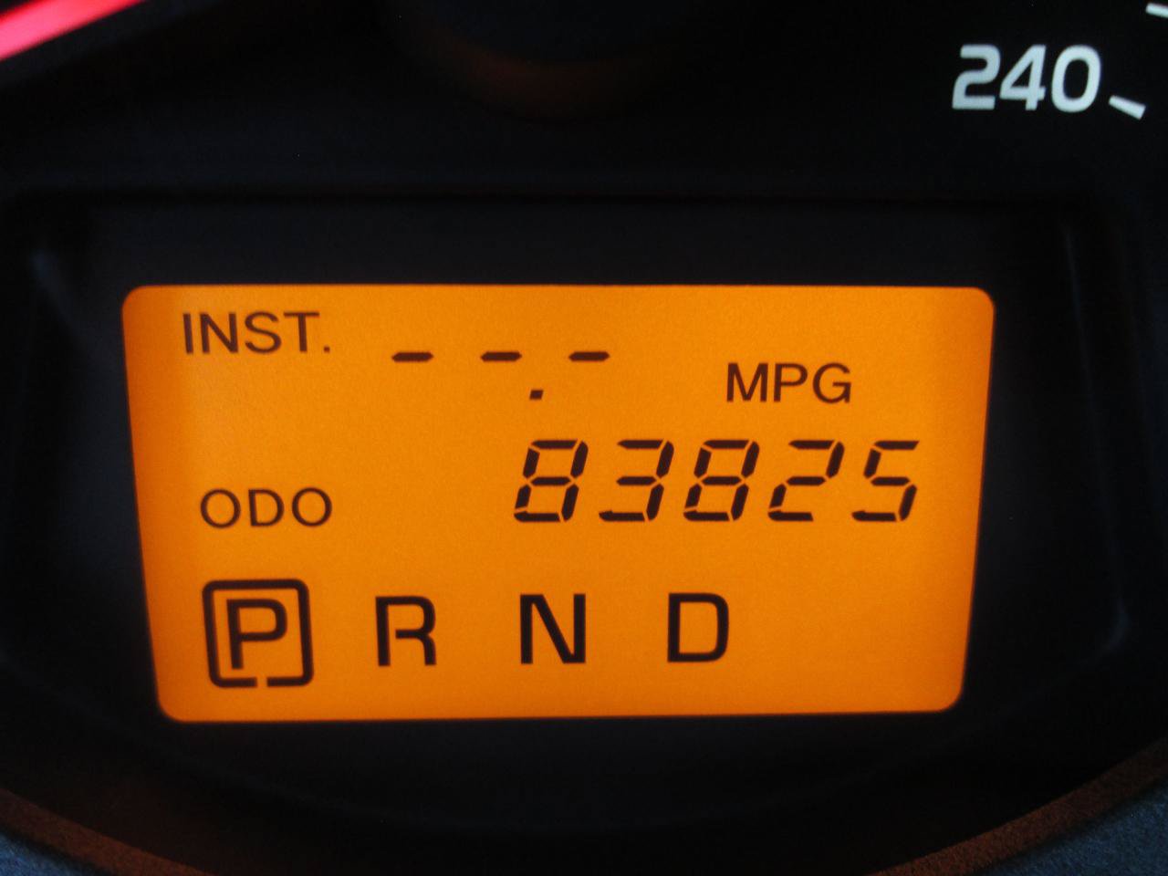 Used 2012 Toyota RAV4 4WD V6 w/ Tow Prep Pkg image 3