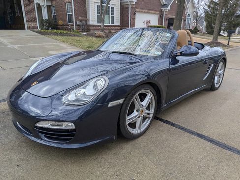 Used 2010 Porsche Boxster image 1