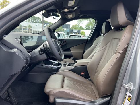 Certified 2025 BMW X3 xDrive30i AWD/4WD image 16