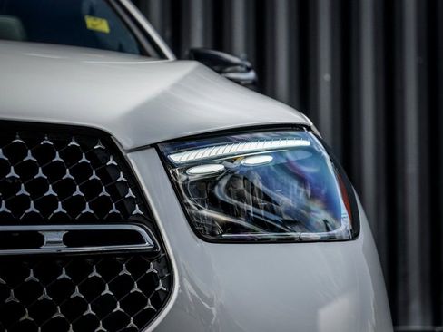 Used 2026 Mercedes-Benz GLE 450 4MATIC Coupe image 6