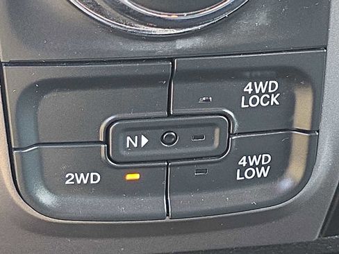 Certified 2022 RAM 1500 Classic Warlock w/ Technology Package I image 29