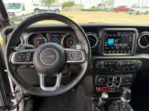 Used 2021 Jeep Wrangler Unlimited Rubicon w/ Trailer Tow Package AWD/4WD image 12