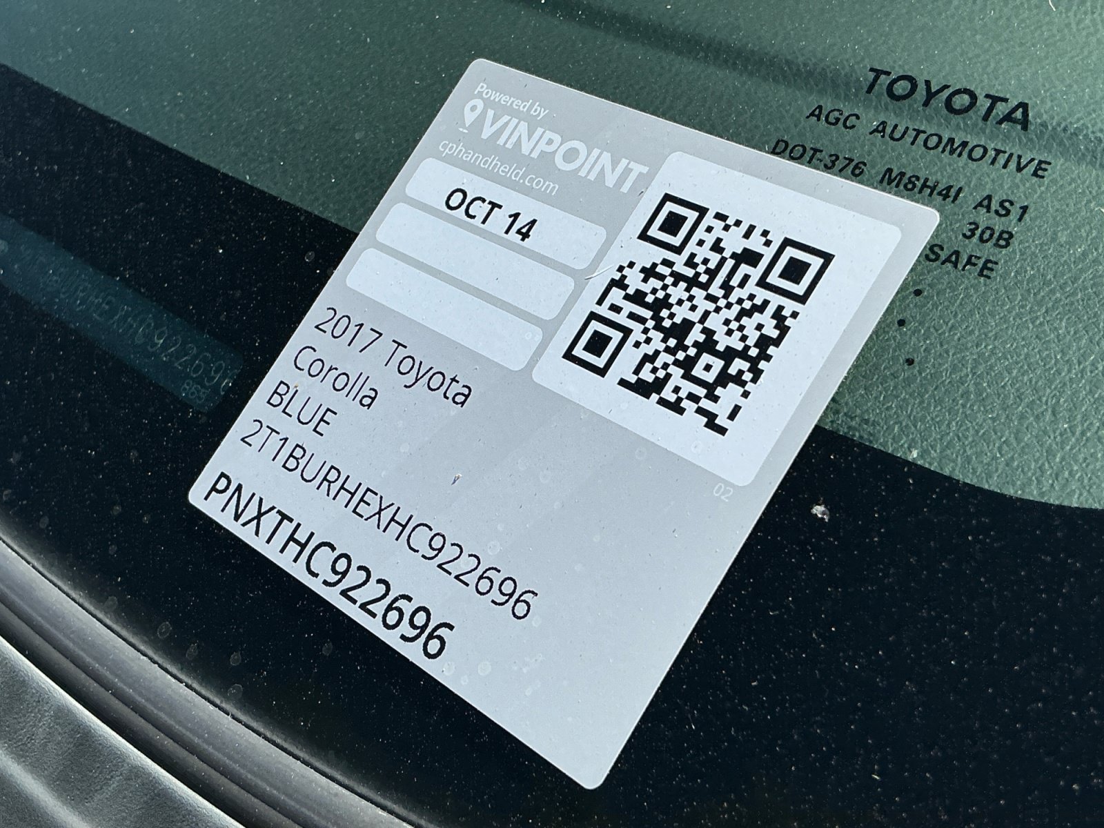 Used 2017 Toyota Corolla LE w/ Carpet Mat Package (TMS) FWD image 25