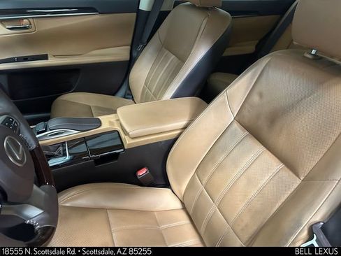Used 2017 Lexus ES 350 w/ Luxury Package FWD image 18
