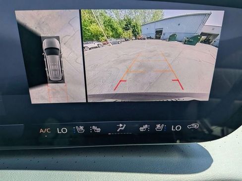 Used 2026 Buick Enclave Avenir w/ Super Cruise Package AWD/4WD image 25