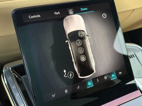 New 2026 Cadillac Escalade IQ Sport 2 image 29