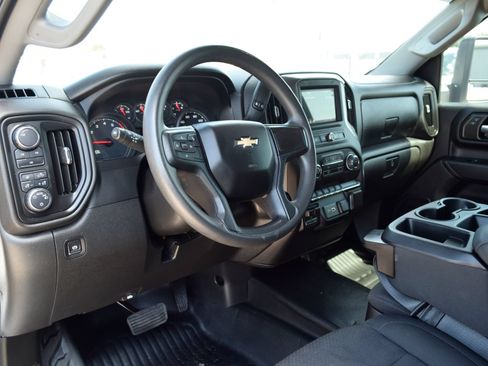 Used 2024 Chevrolet Silverado 2500 W/T w/ WT Convenience Package AWD/4WD image 13