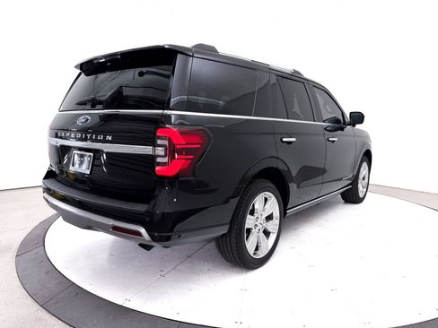 Used 2024 Ford Expedition Platinum AWD/4WD image 21