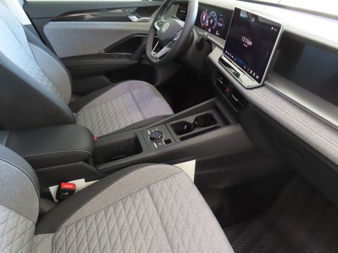 New 2026 Volkswagen Tiguan S image 26