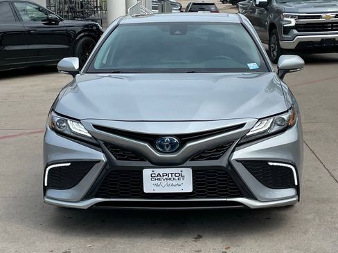 Used 2022 Toyota Camry XSE w/ Cold Weather Package FWD image 7