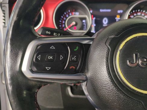 Used 2018 Jeep Wrangler Unlimited Rubicon w/ Cold Weather Group AWD/4WD image 31
