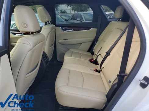 Used 2019 Cadillac XT5 Luxury FWD image 12