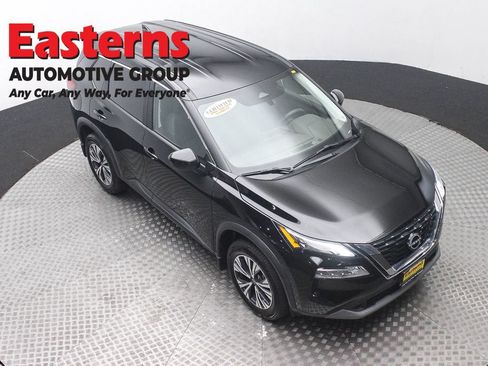 Used 2023 Nissan Rogue SV AWD/4WD image 3