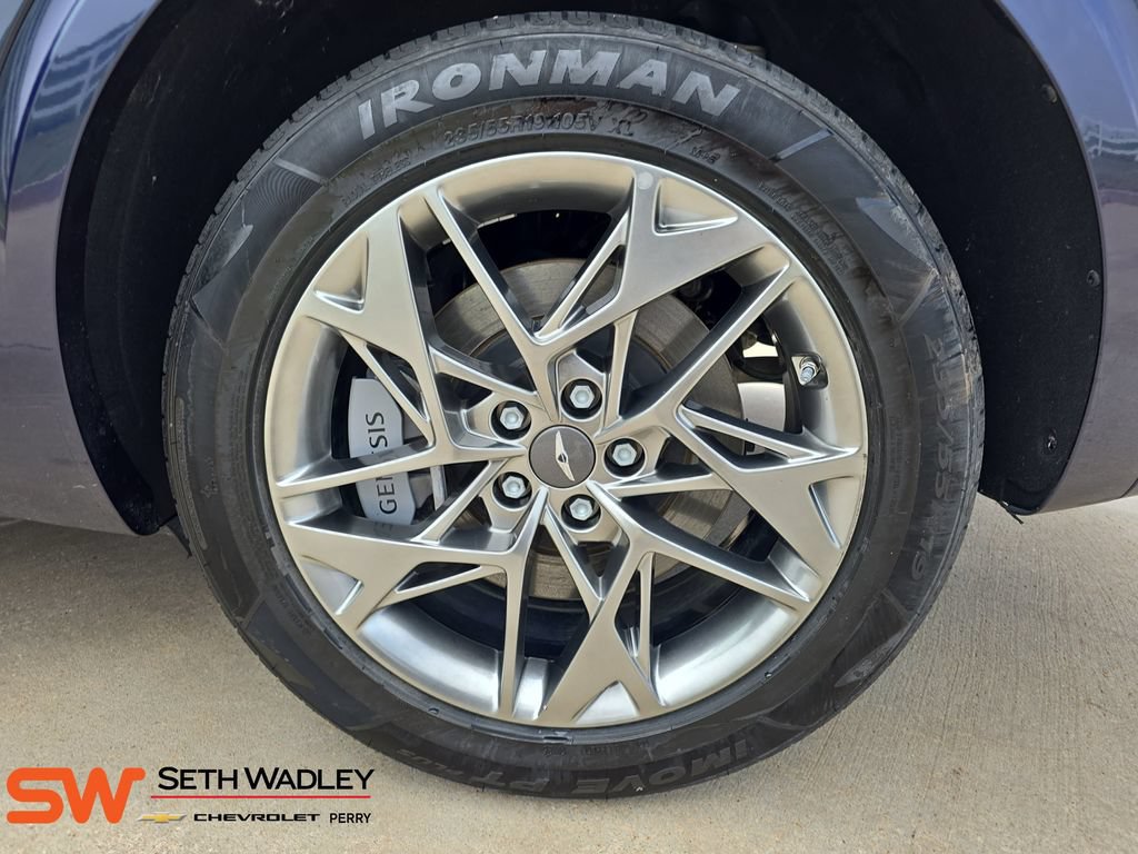 Used 2025 Genesis GV70 2.5T AWD/4WD image 32