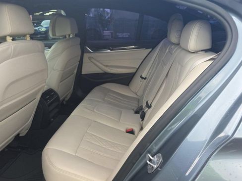 Used 2019 BMW 540i xDrive w/ M Sport Package AWD/4WD image 12