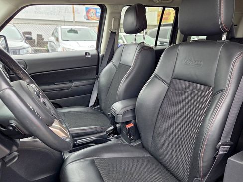 Used 2016 Jeep Patriot 75th Anniversary w/ Power Value Group FWD image 29
