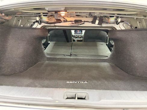 Used 2020 Nissan Sentra SR w/ Trunk Package FWD image 25