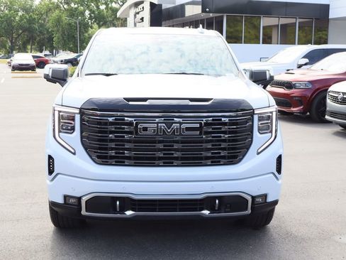 New 2026 GMC Sierra 1500 Denali Ultimate w/ LPO, Black Badging Package AWD/4WD image 3