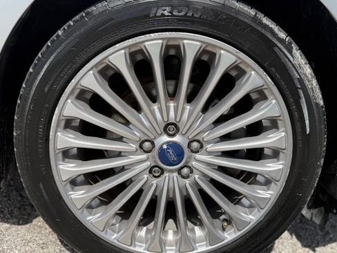 Used 2014 Ford Fusion Titanium AWD/4WD image 19